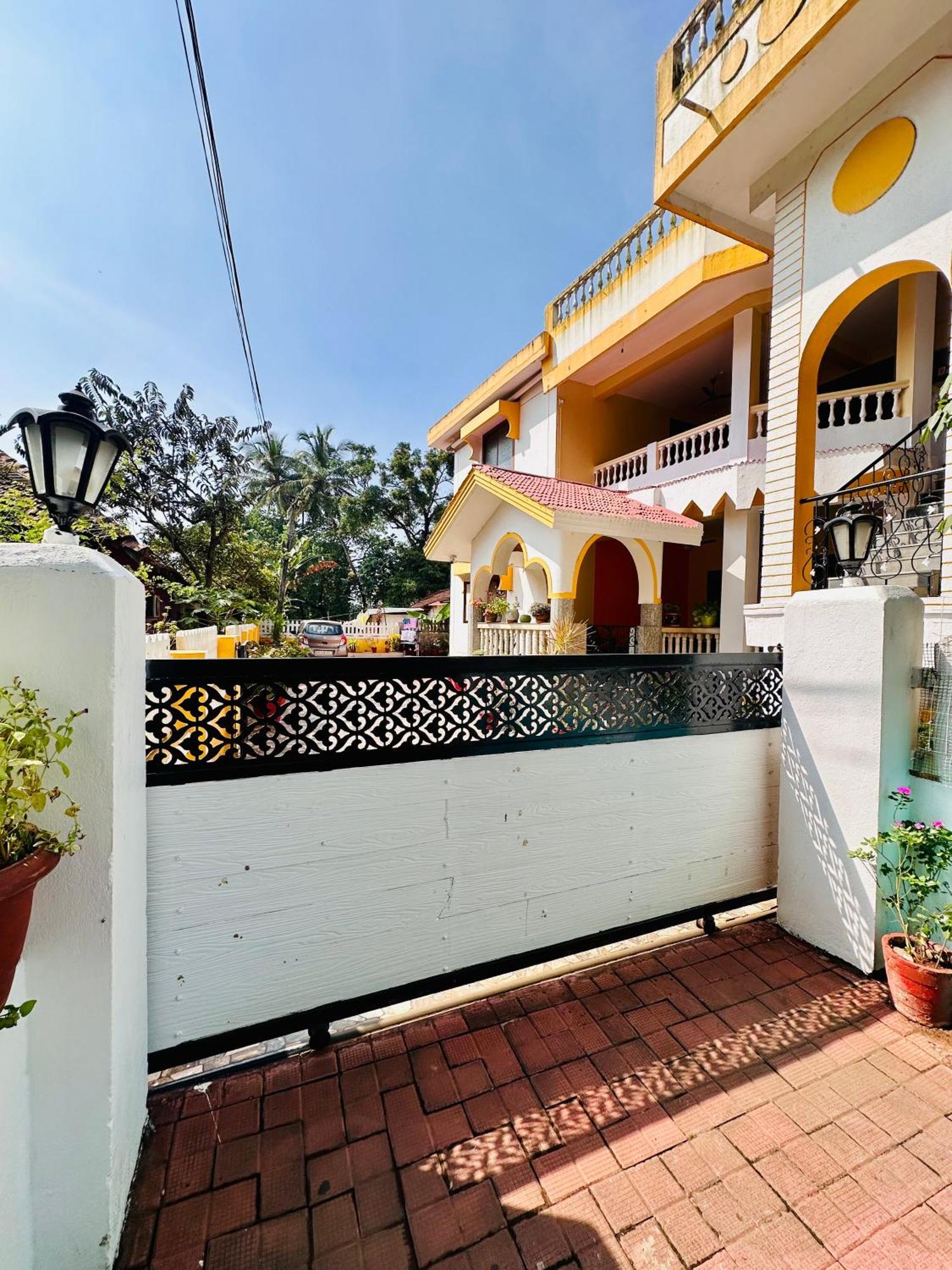 Caroline Guest House 03 Benaulim Dış mekan fotoğraf